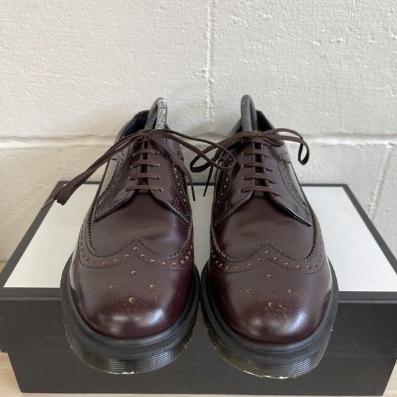 Dr. Martens Shoes - 90s Vintage MADE IN ENGLAND Dr. Martens 16500 Brogues Wingtip Oxford US 9 Womens